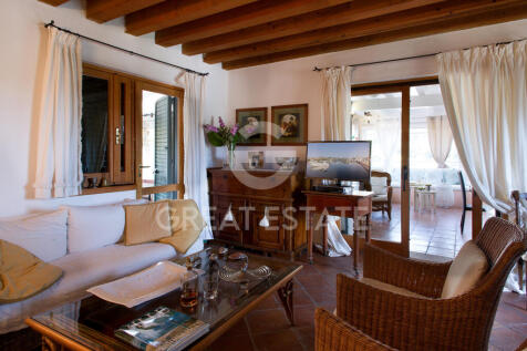 Interno