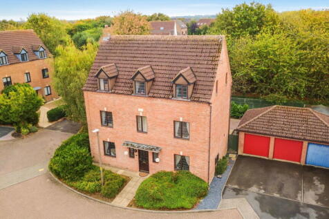 Click to visit Rightmove listing