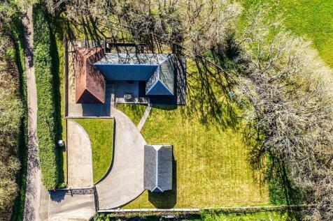 Burnt House Farm Drone -7.jpg