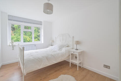 1332100-12-688ce3...