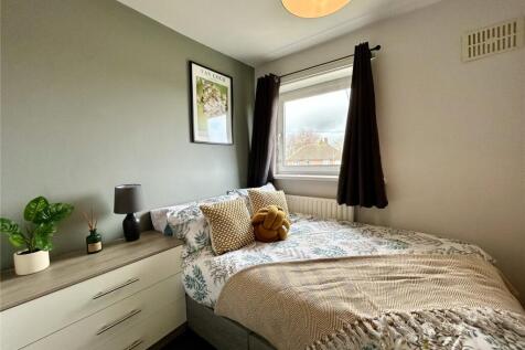 Delacy Crescent, Castleford, West Yorkshire, WF10 photo 5