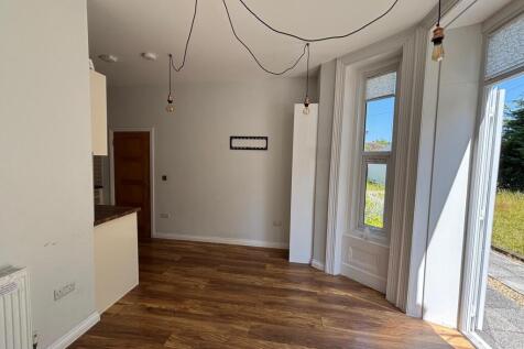 1000031733 T202508111623.jpg