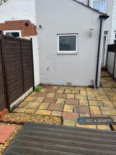 Fully Enclosed Garden