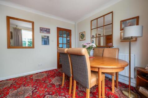 Dining Room.jpg