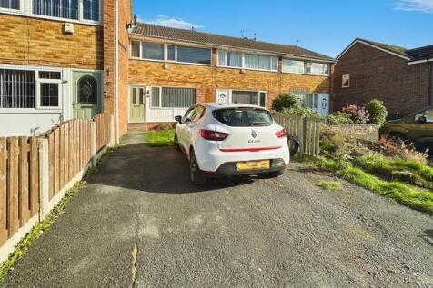 Bradford, BD2 - property photo