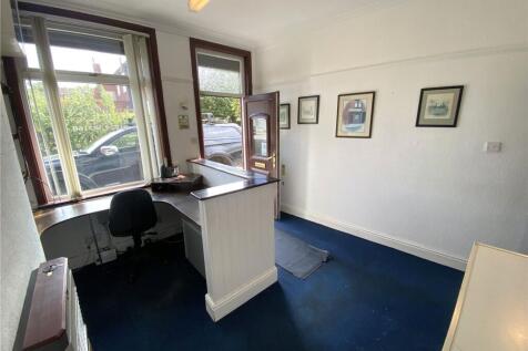 Retail Property (high street) for sale Image 4