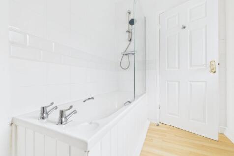 Ground Floor Bathroom