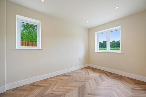 Reception 2 - Snug.jpg