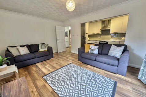 Salford, M50 - property photo