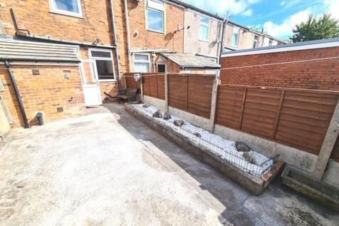 9 Brook Street, Barrow-In-Furness photo 3