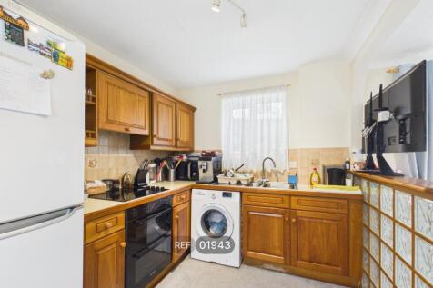Kitchen/Living area