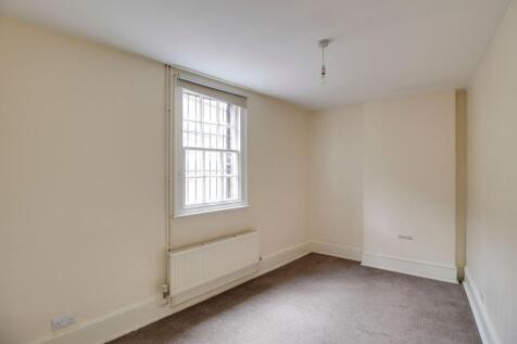 High Street, St. Neots, PE19 photo 5