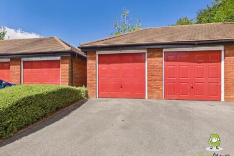 EweMove Estate Agents Basingstoke - 4 Breadels Cou