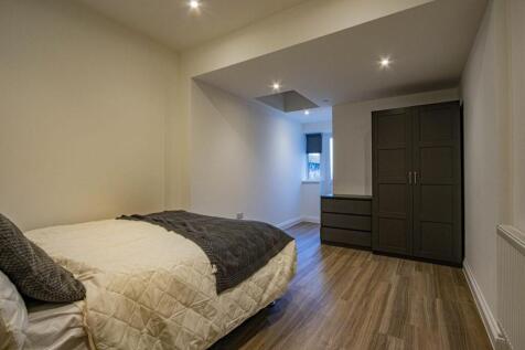 Colum Road, Cathays photo 3