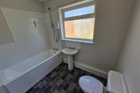Milton Street, New Balderton, Newark photo 3