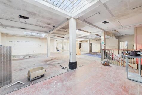 27 Eastover, Bridgwater, Somerset TA6 5AW | Freeho