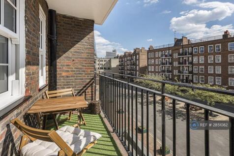 Spacious Sunny Balcony
