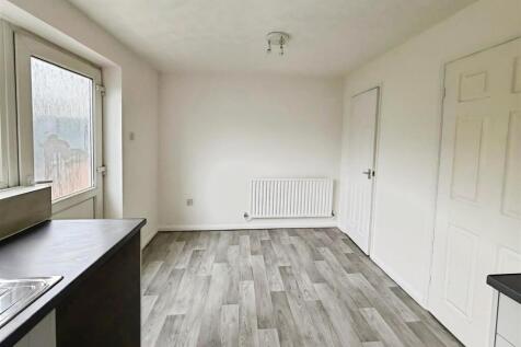 Grace Court, Burton Latimer, Kettering, Northamptonshire photo 5