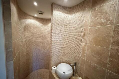 L- shower