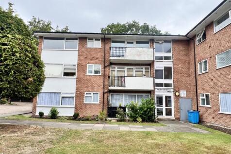 Solihull, B90 - property photo