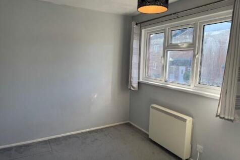 Kercroft, Two Mile Ash, Milton Keynes, MK8 photo 4