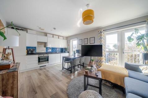 Southampton, SO14 - property photo