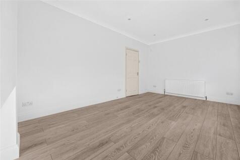 Carr Road, Walthamstow, London, E17 photo 4