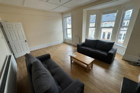 6-bed terraced on Queens Road, Newcastle Upon Tyne, NE2, £4,290/mo