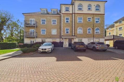 Presented by Nicoleta at EweMove Bexleyheath and D