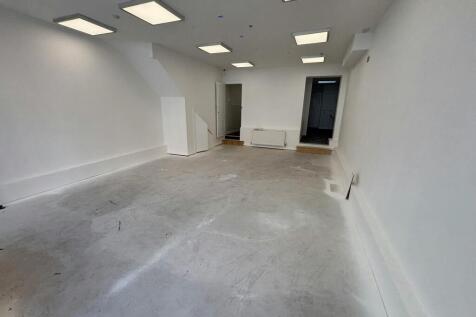 275 Charminsterd rd -5.jpg