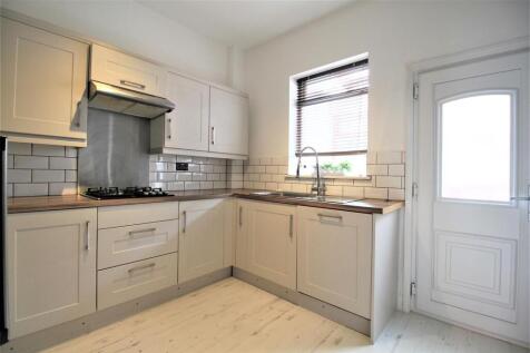 Kitchen..jpg