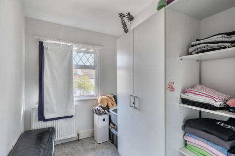 1356902-4-68daad0...