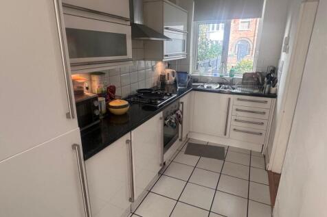 Ringwood Crescent, Nottingham, Nottinghamshire, NG8 photo 3