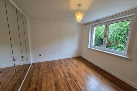 Prospecthill Road, Toryglen, Glasgow, G42 photo 4
