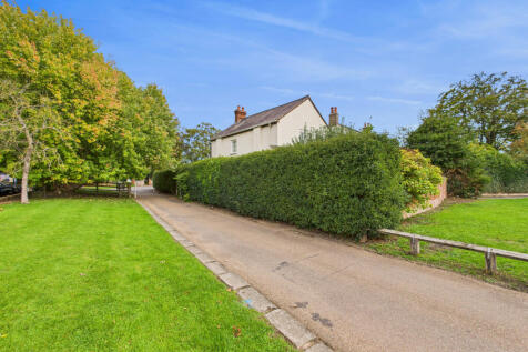 CAM01354G0-PR0600-STILL004