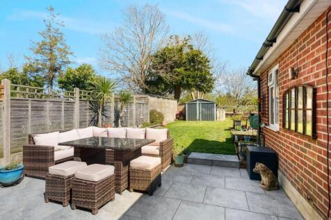 Garden Sandbanks Road