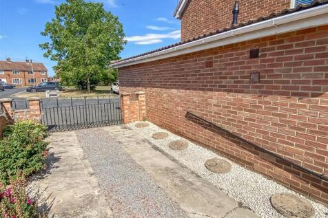 Driveway.jpg