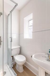 shower room (2).jpg
