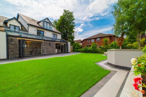 Award-winning Media team on EVERY Listing_20