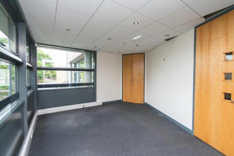 Office to rent Image 10