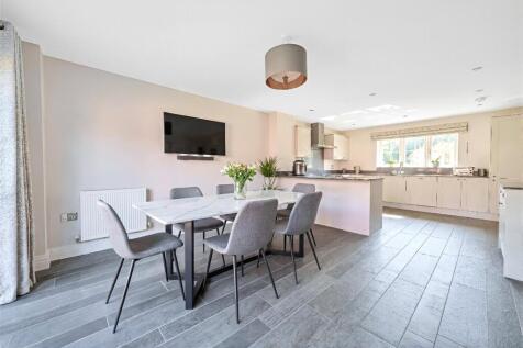 Open Plan Dining
