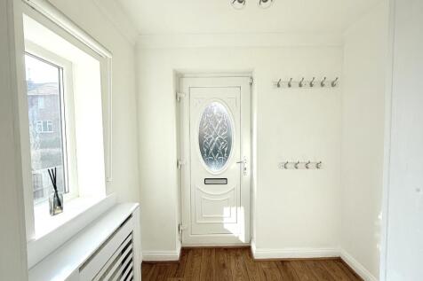 Greystoke Road, Macclesfield, Cheshire, SK10 photo 3
