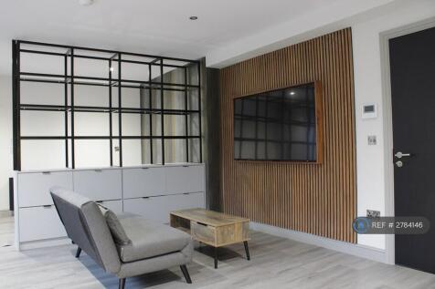 Extra Large Living Space