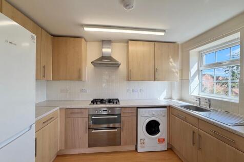 Halberdier Way, Rothwell, NN14 photo 4