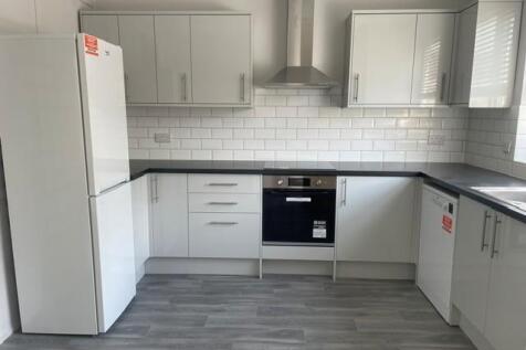 Kitchen 1.3.jpg