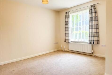 Hulme Hall Road, Cheadle Hulme, Stockport, Greater Manchester, SK8 photo 4