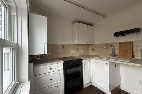 The Swan, Gayton Road photo 5