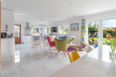 Kitchen/Family Room