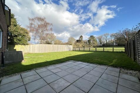 Mapledurwell, Hampshire, RG25 photo 4