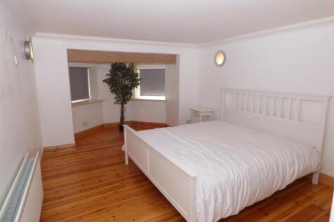 Front Street, Tynemouth photo 3